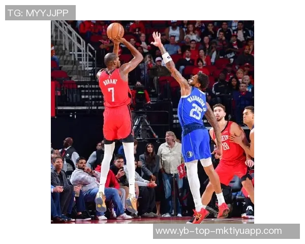 热火力争五连胜迎战独行侠维金斯鲍威尔约维奇缺阵影响战局 热火力争五连胜迎战独行侠维金斯鲍威尔约维奇缺阵影响战局