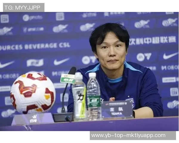 本杰明莫拉先生正式加盟武汉三镇担任一线队主教练开启新篇章 本杰明莫拉先生正式加盟武汉三镇担任一线队主教练开启新篇章