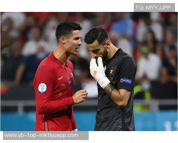 帕特里西奥宣布退役C罗发文致敬感谢其伟大贡献与历史地位